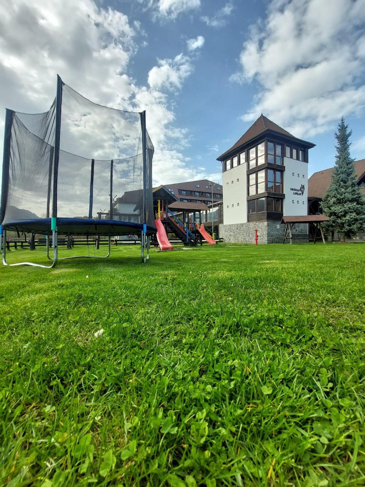 New Wolf Hotel Bran  Exterior foto